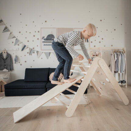 Triangle d’escalade Montessori transformable avec rampe 2 en 1