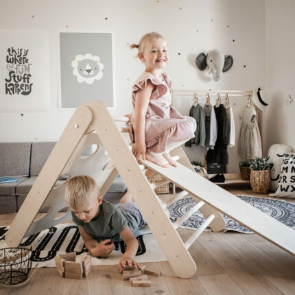 Triangle d’escalade Montessori transformable avec rampe 2 en 1