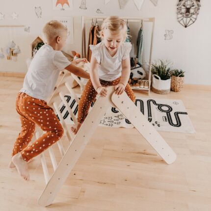 Triangle Montessori d’escalade pliant en bois