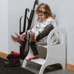 Tabouret marchepied à hauteur ajustable – Bois blanc naturel