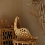 Lampe Dino Diplodocus – Bois Naturel & LED Blanc Chaud