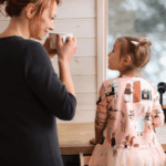 Tour d'apprentissage convertible en table 2-en-1 Blanc – Image 9