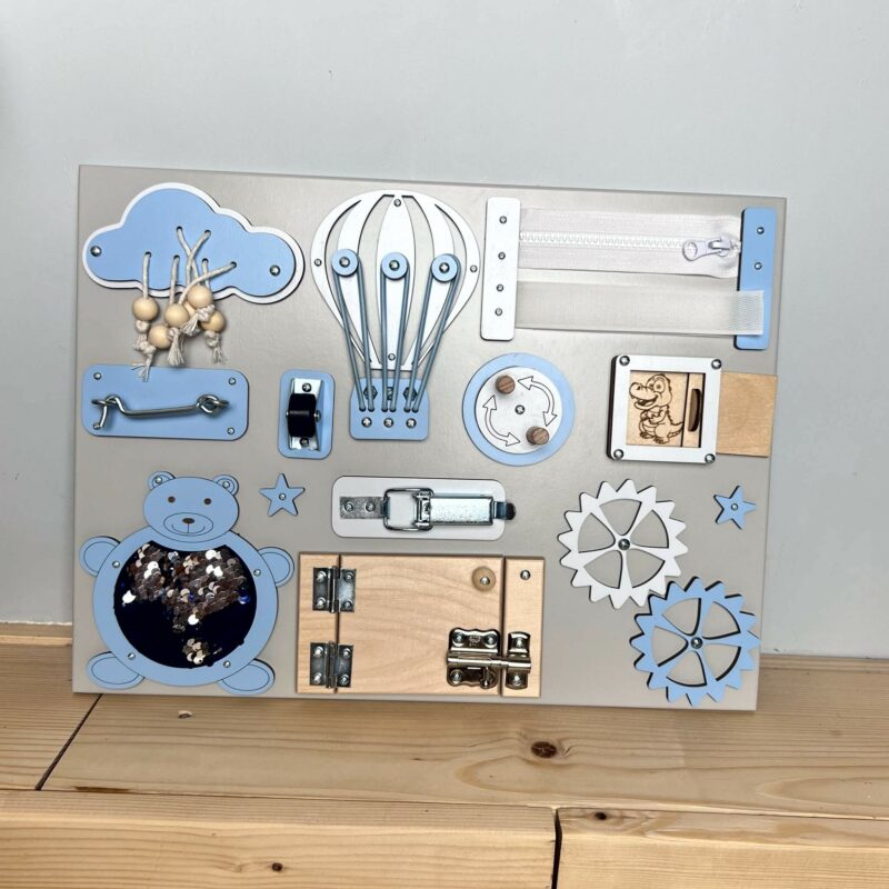 Tableau d'activites en bois Busy Board Montessori