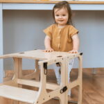 Tour d’apprentissage Montessori 2‑en‑1 convertible en table – Bois naturel – Image 7