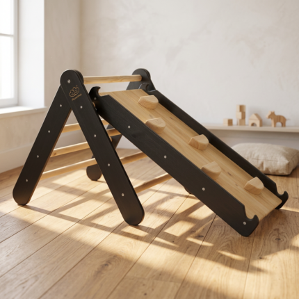 Triangle pliker noir avec sa rampe en bois haut de gamme