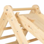 Triangle Pickler Montessori 2-en-1 - avec Toboggan et Mur d'Escalade - Bois Naturel – Image 6